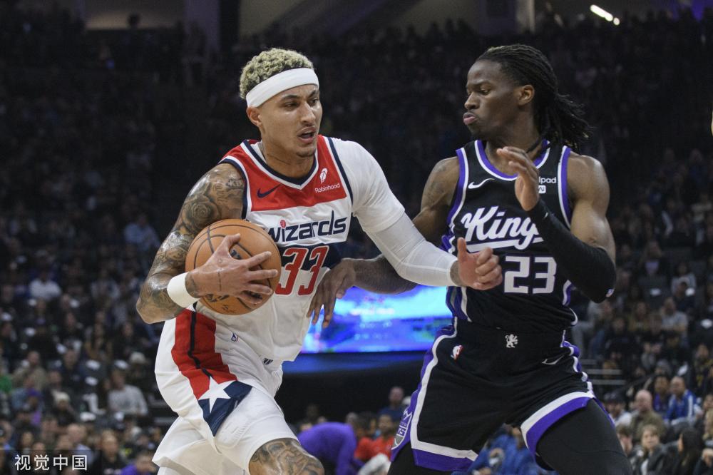 一个由压力 一个由压力